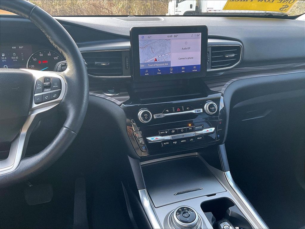 2023 Ford Explorer — photo 19