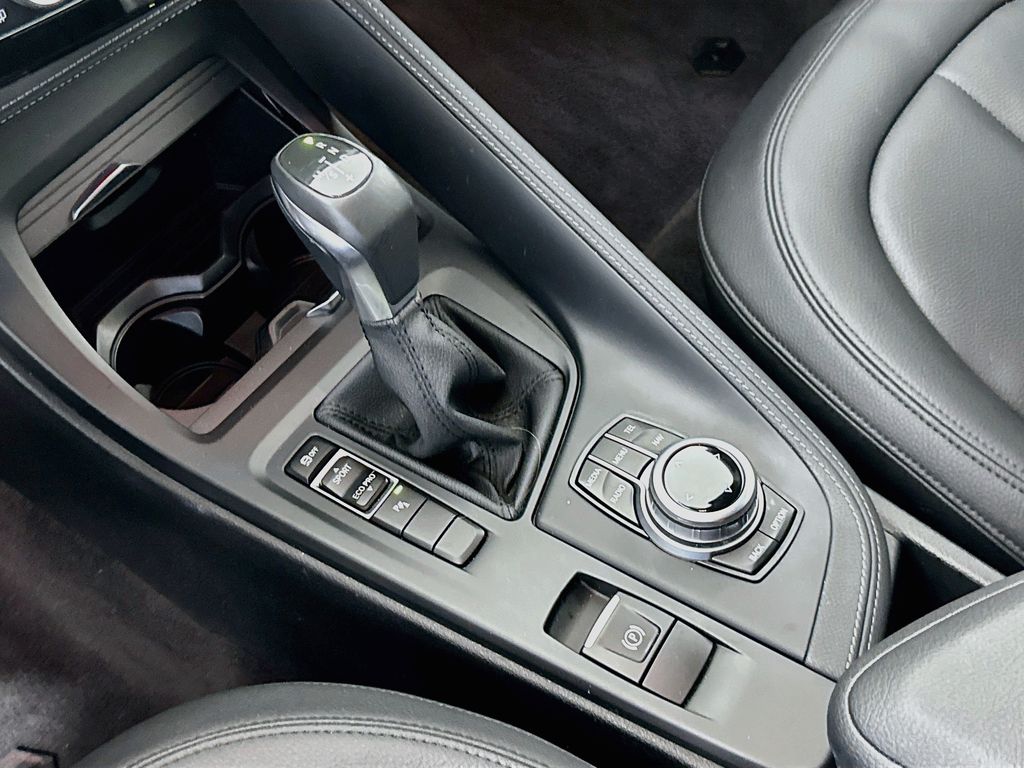 Thumbnail: 2017 BMW X1 - 17