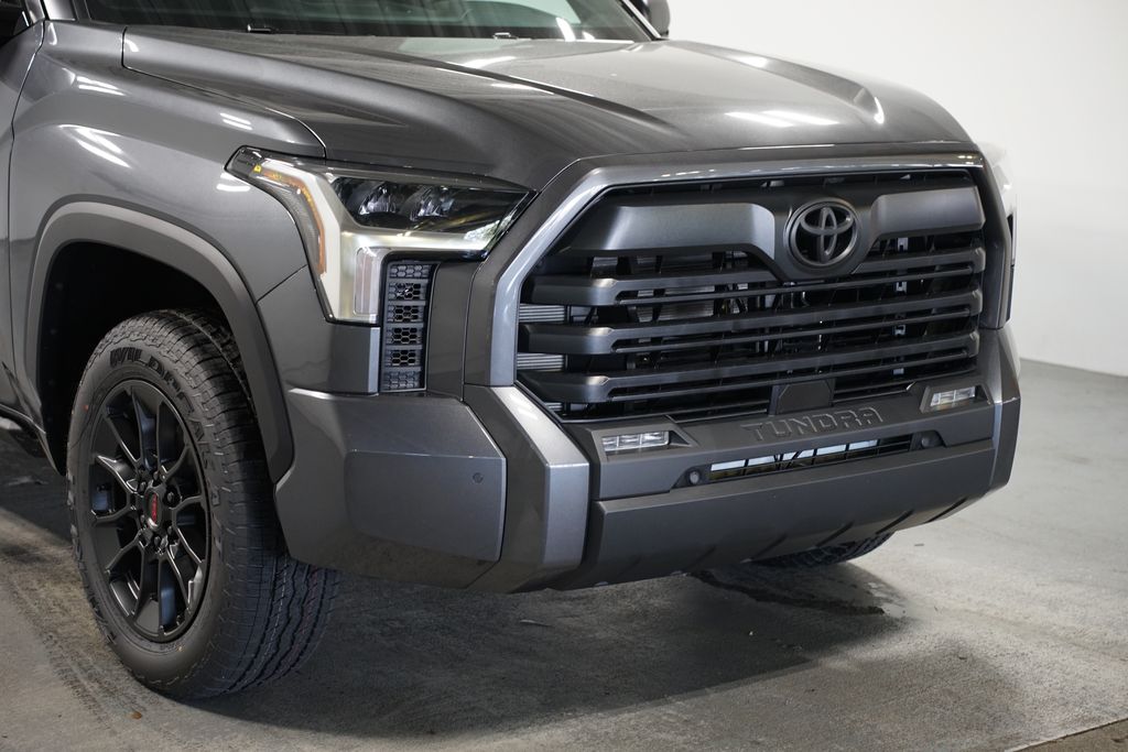 Thumbnail: 2025 Toyota Tundra - 4