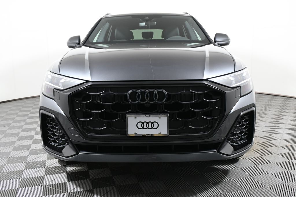 Thumbnail: 2026 Audi Q8 - 9