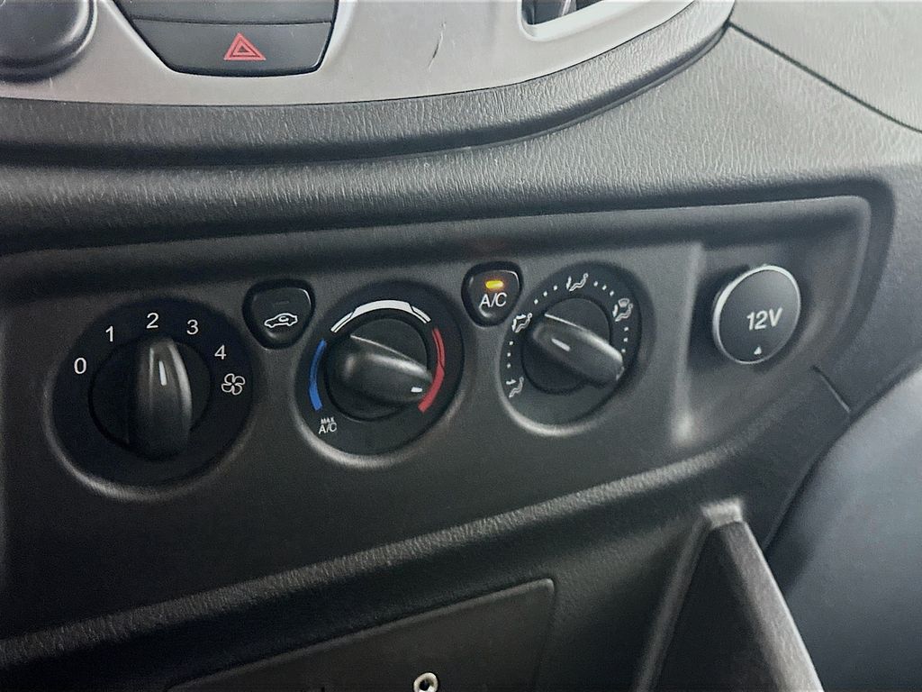 Used 2015 White Ford XLT image 18