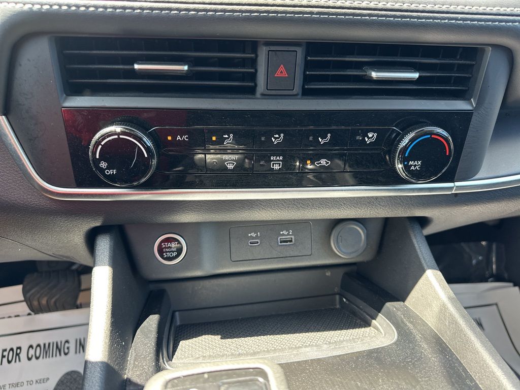 2023 Super Black Nissan Rogue S FWD SUV