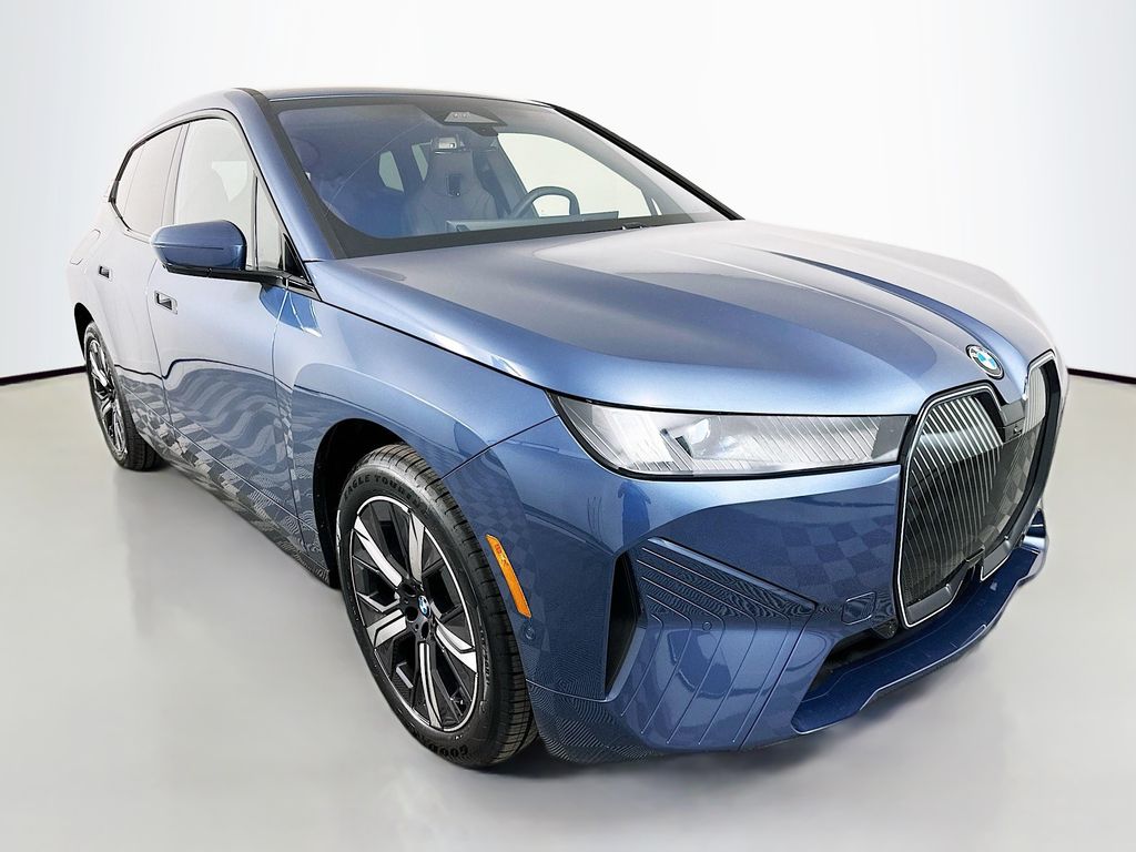 Thumbnail: 2026 BMW iX - 3