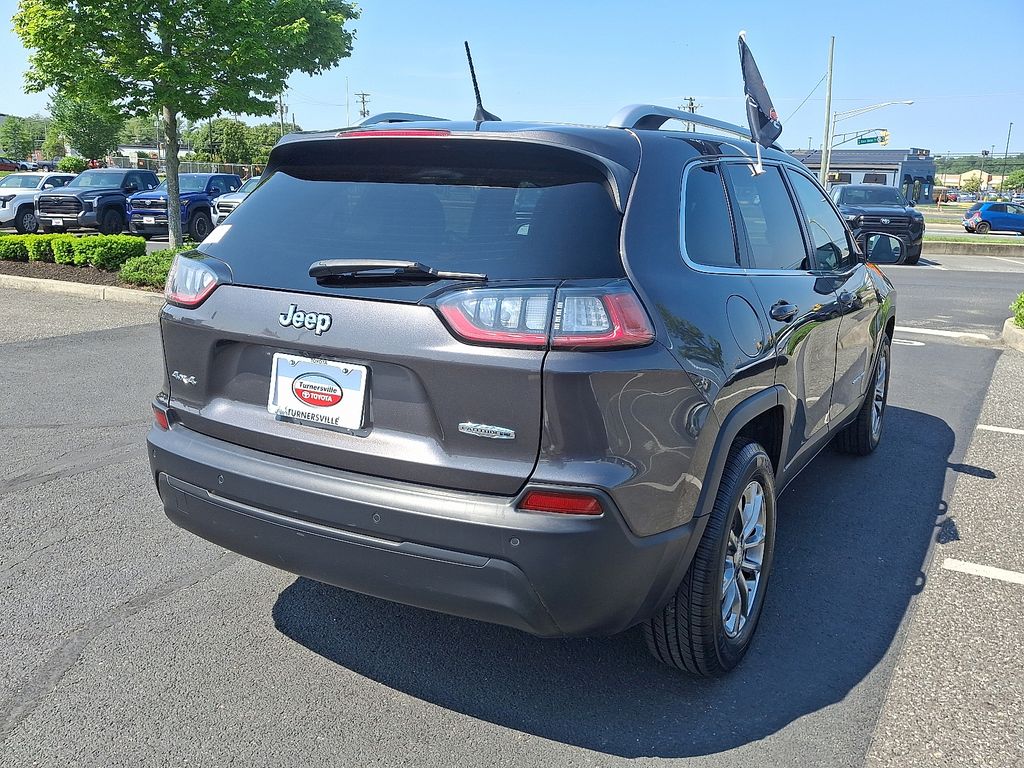 2019 Jeep Cherokee Latitude 6