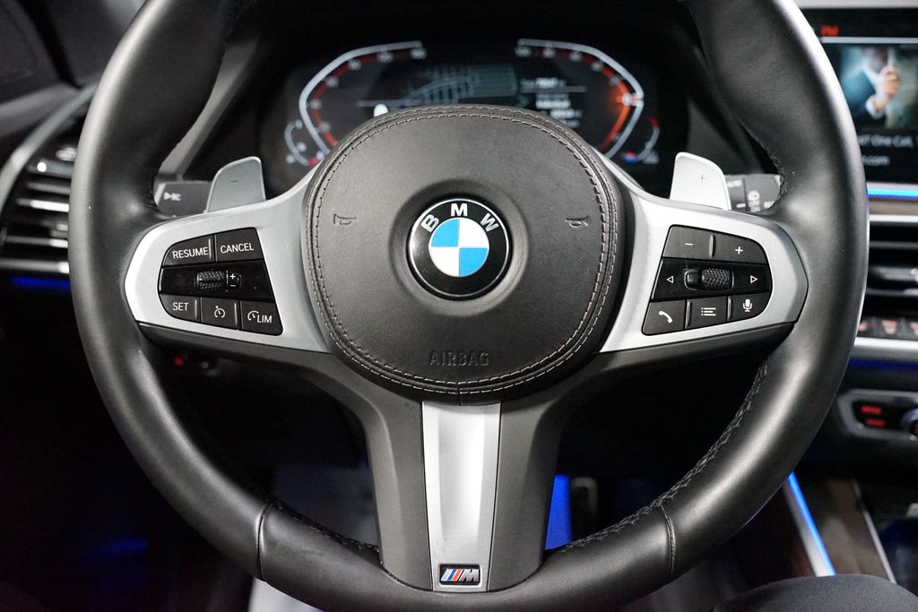 Thumbnail: 2022 BMW X5 - 12