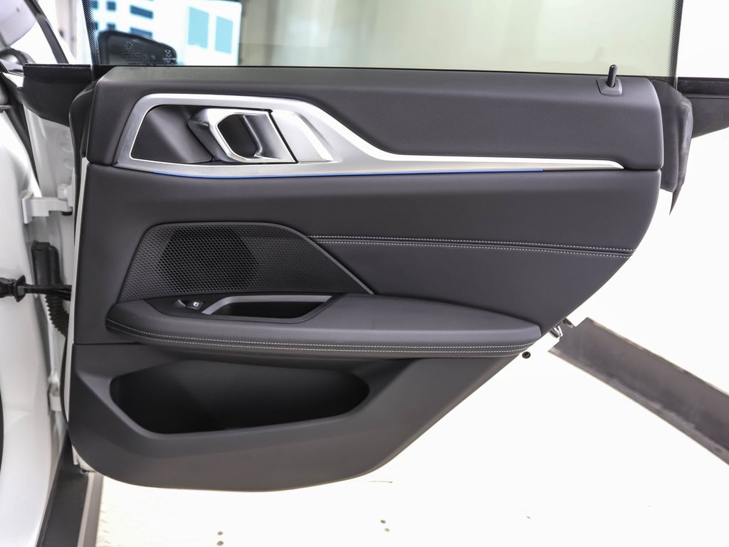 Thumbnail: 2023 BMW i4 - 25