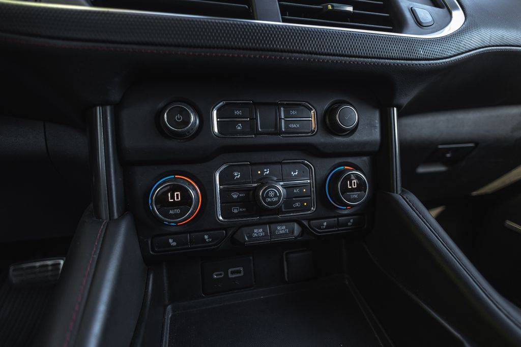 2022 Chevrolet Tahoe RST thumbnail 14