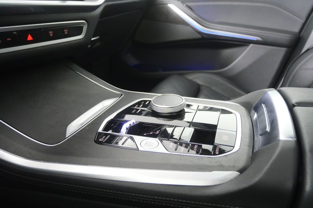 Thumbnail: 2024 BMW X5 - 20