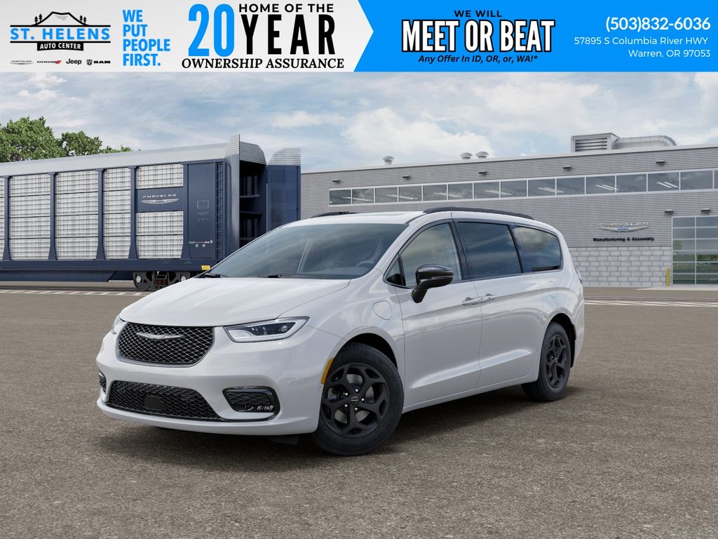 2026 Chrysler Pacifica Hybrid Select