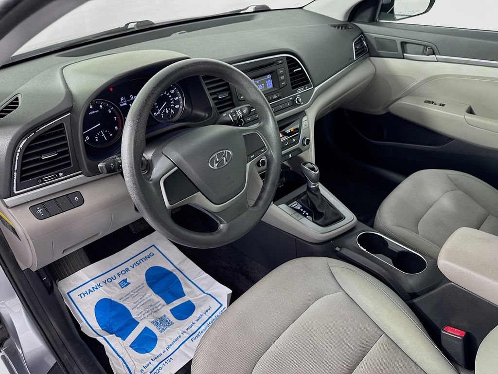Used Car 2017 Hyundai Elantra  Se For Sale Under $10,000 In Austin, Texas
