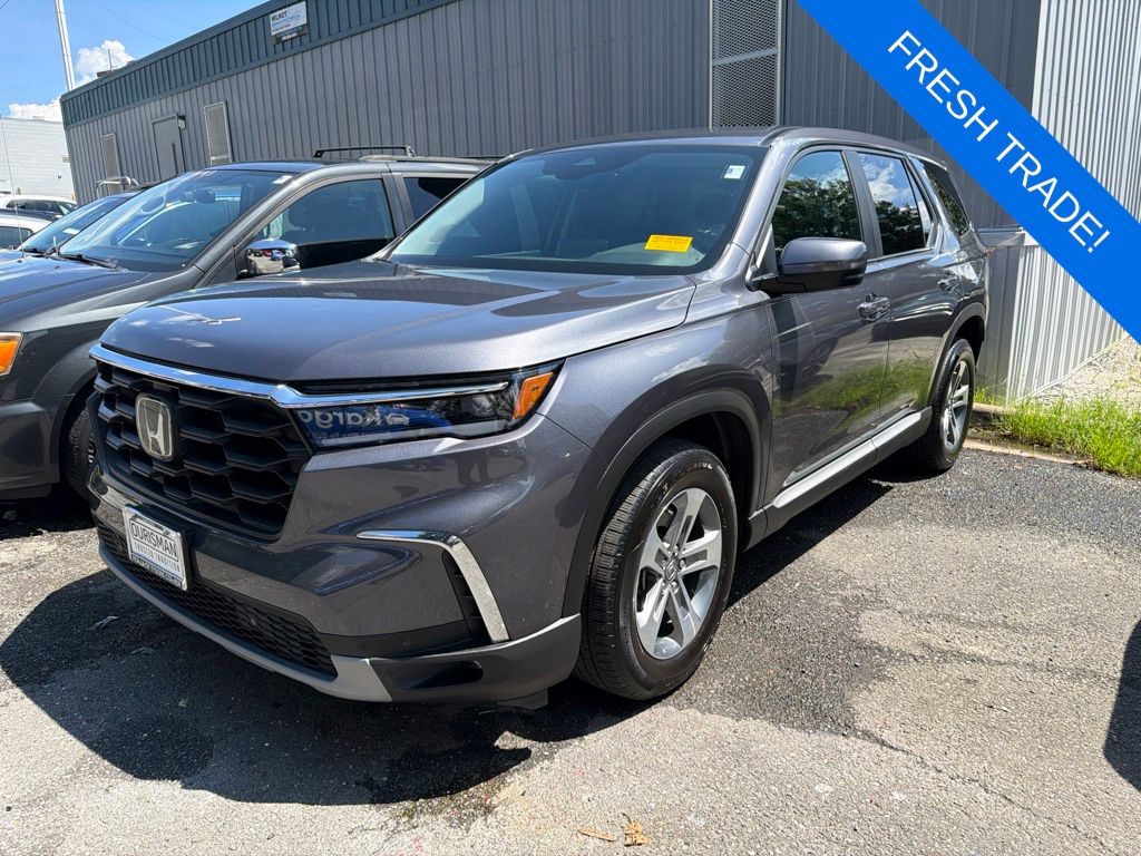 Gray 2023 Honda Pilot SUV / Crossover All-Wheel Drive Automatic