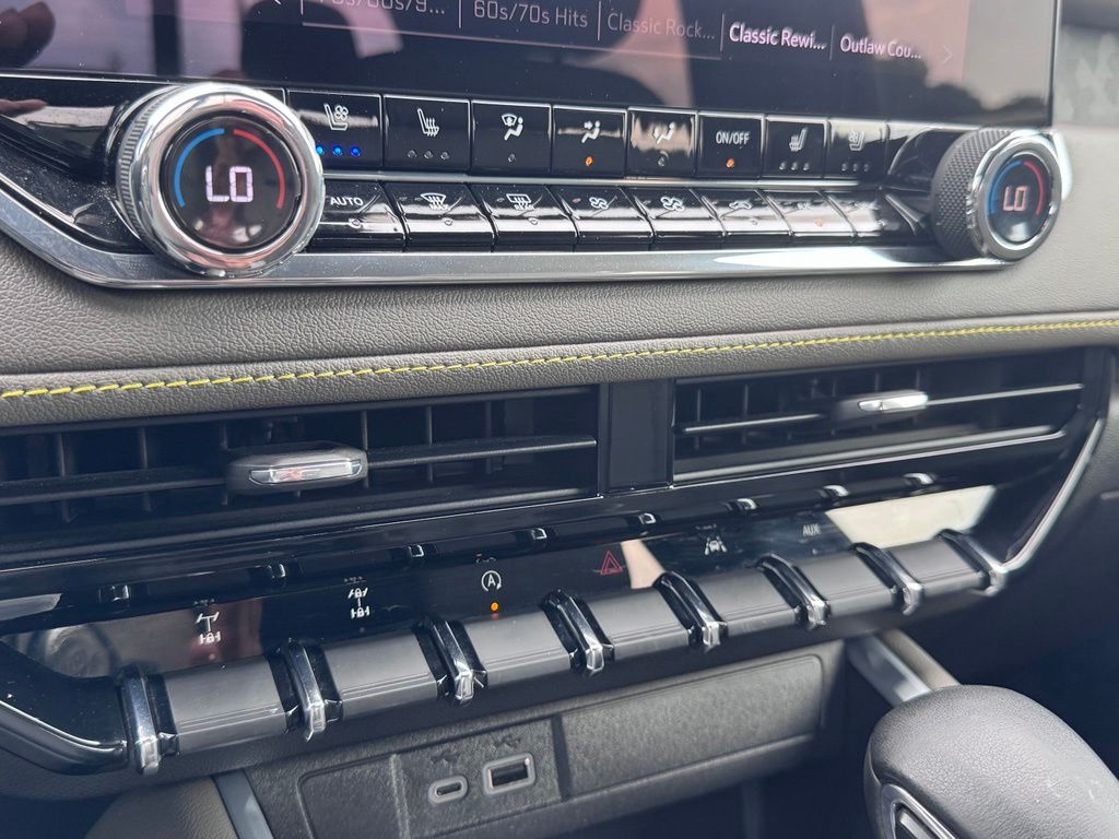 ChevroletColorado14