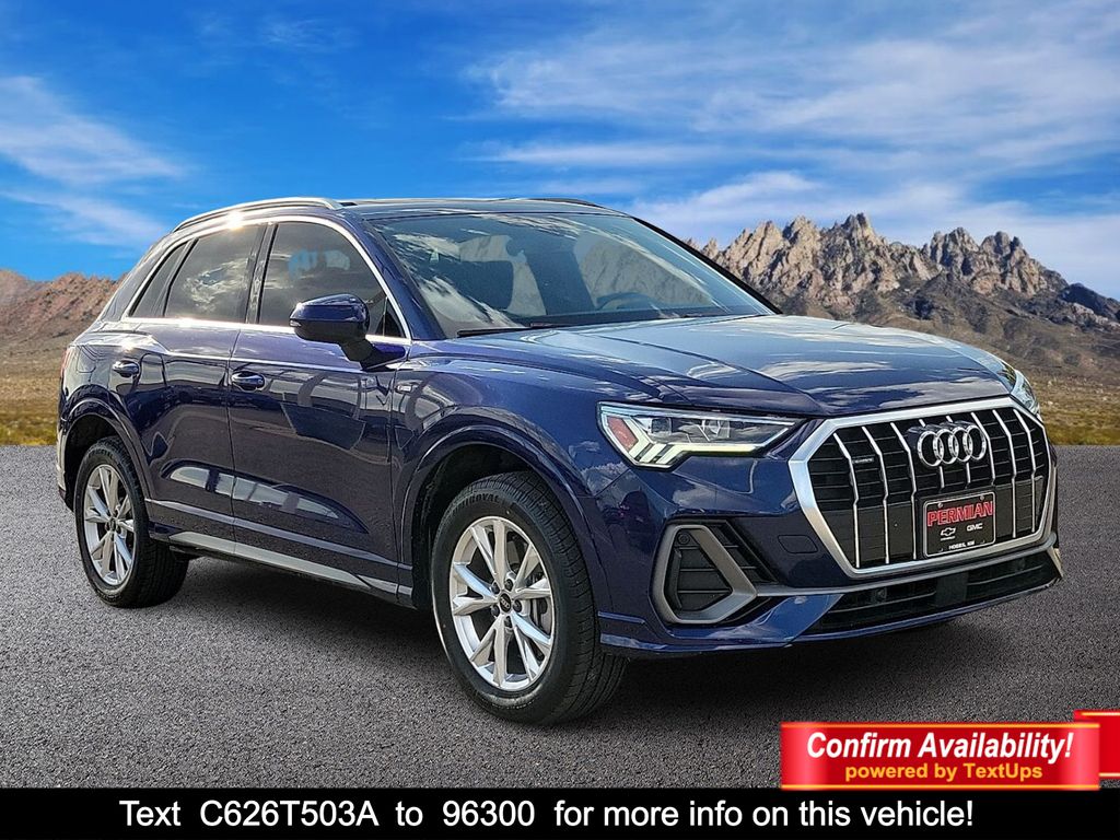 2024 Audi Q3 quattro Premium S Line 45 TFSI