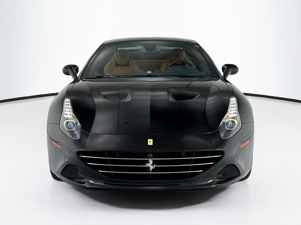 Thumbnail: 2016 Ferrari California - 10