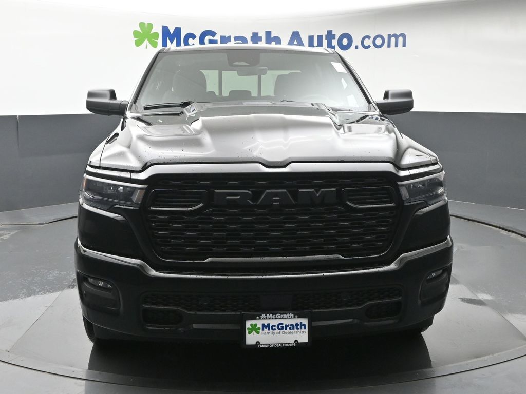 View vehicle photo 4