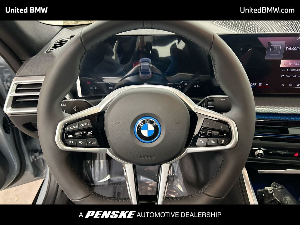 2025 BMW i4 xDrive40 14