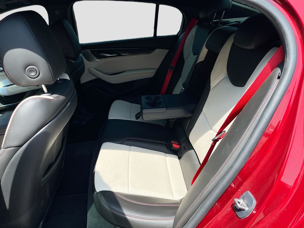 2024 Cadillac CT5 V-Series - Photo 26