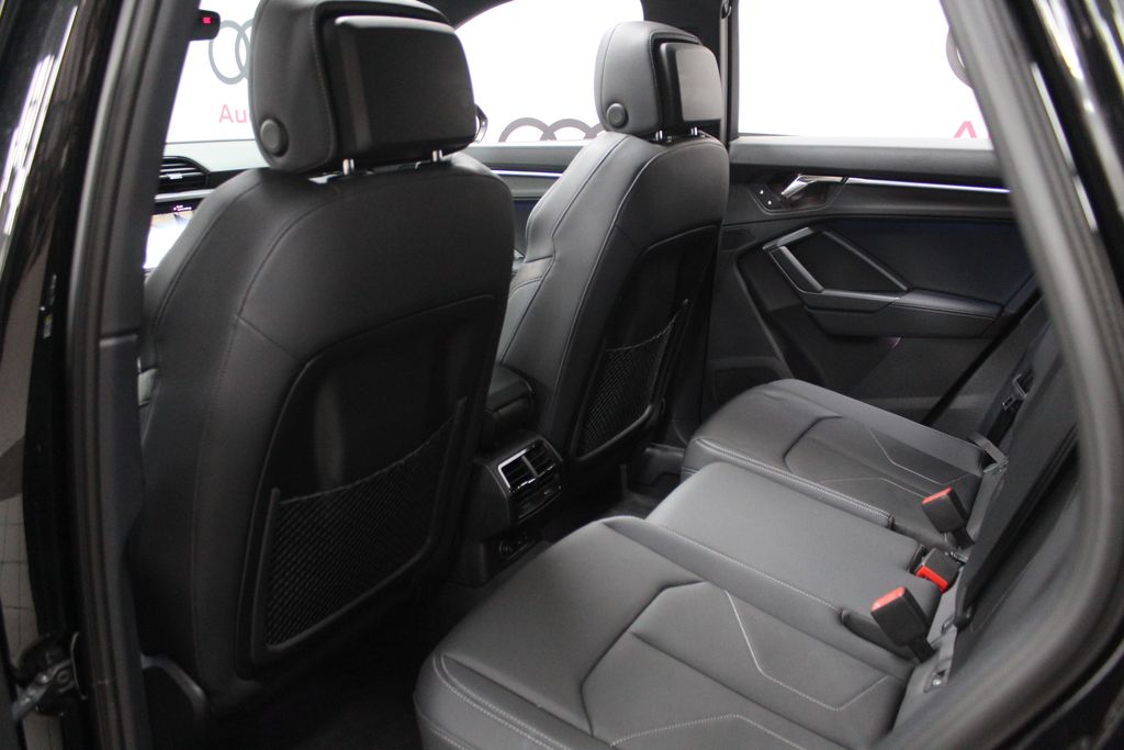 Thumbnail: 2022 Audi Q3 - 28