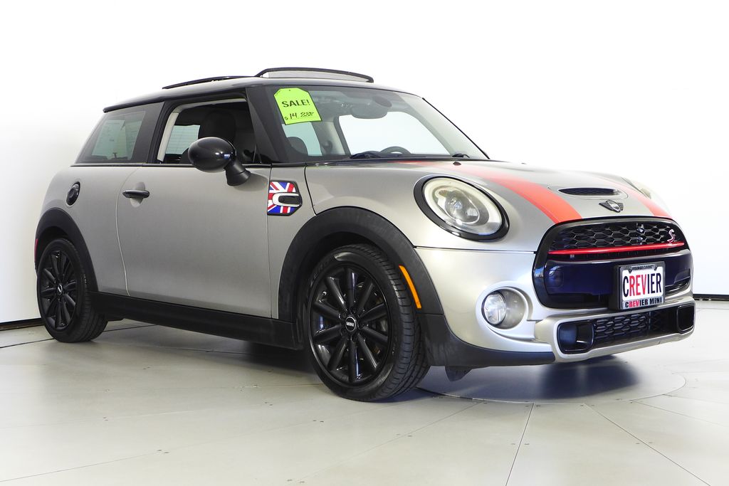 Thumbnail: 2017 MINI Cooper - 4