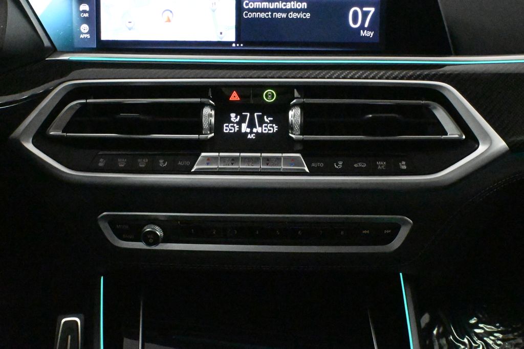 2022 BMW X5 xDrive40i 24