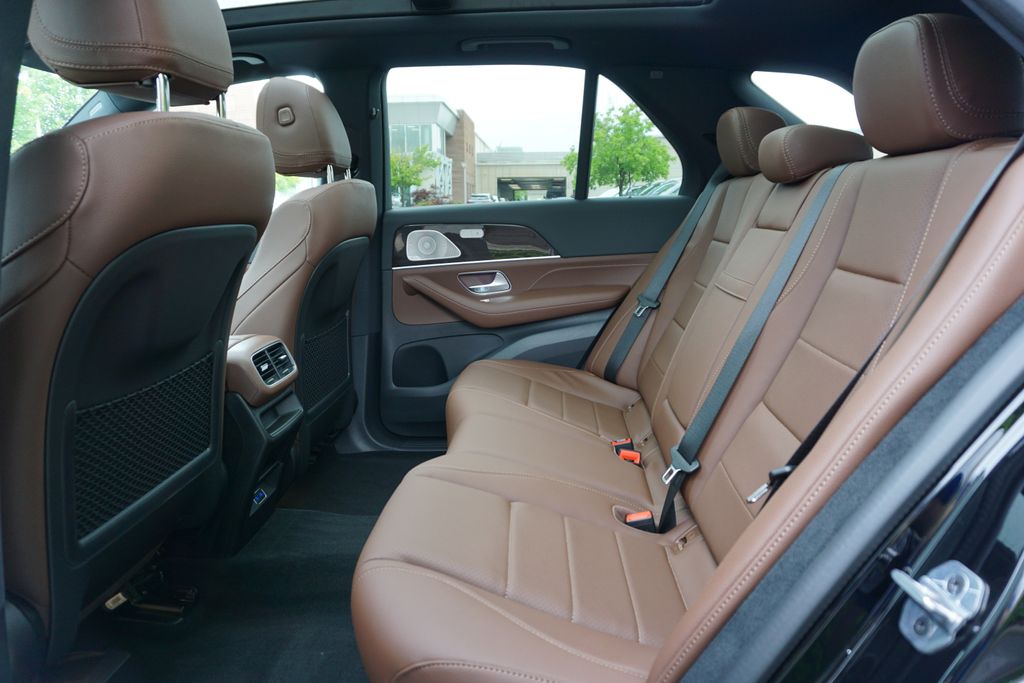 2025 Mercedes-Benz GLE 350 10