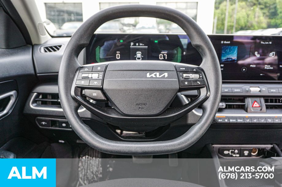 Used 2025 Gray Kia LXS image 28