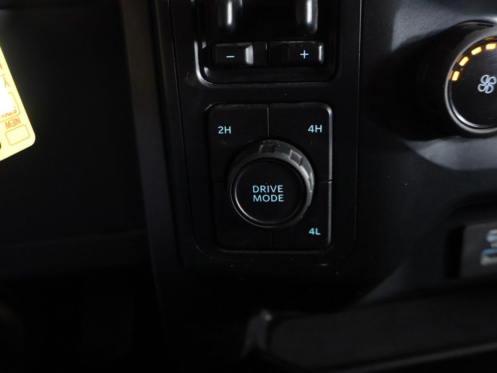 Used 2022 Silver Ford XLT image 42