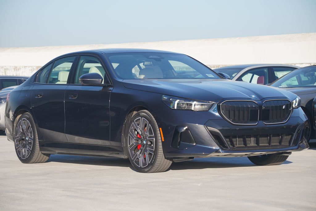 Thumbnail: 2026 BMW i5 - 3