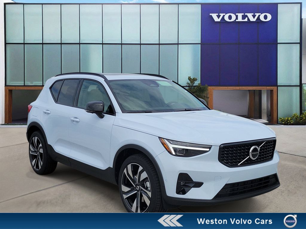 new 2026 Volvo XC40 car, priced at $51,310
