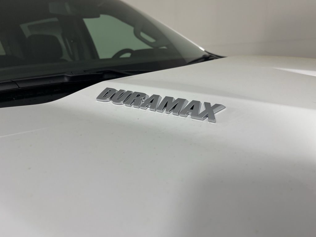 Thumbnail: 2026 Chevrolet Silverado 1500 - 8