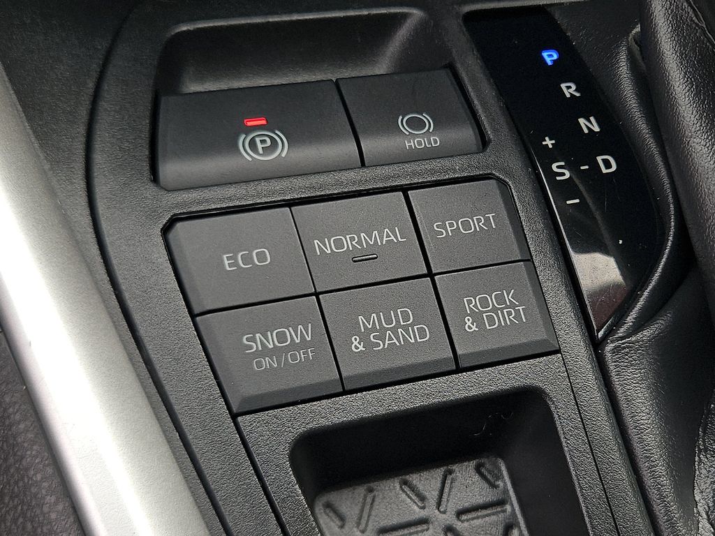 Thumbnail: 2019 Toyota RAV4 - 25