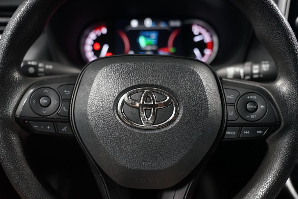 Thumbnail: 2024 Toyota RAV4 - 16
