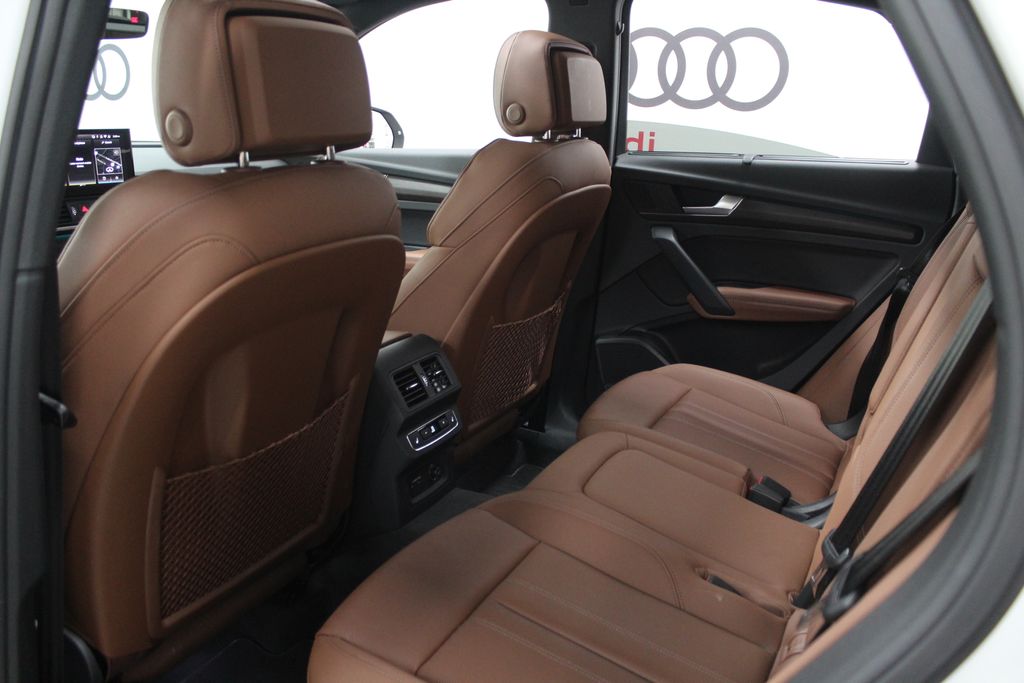 Thumbnail: 2023 Audi Q5 - 32