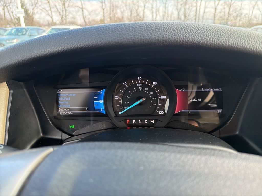 Thumbnail: 2016 Ford Expedition - 30