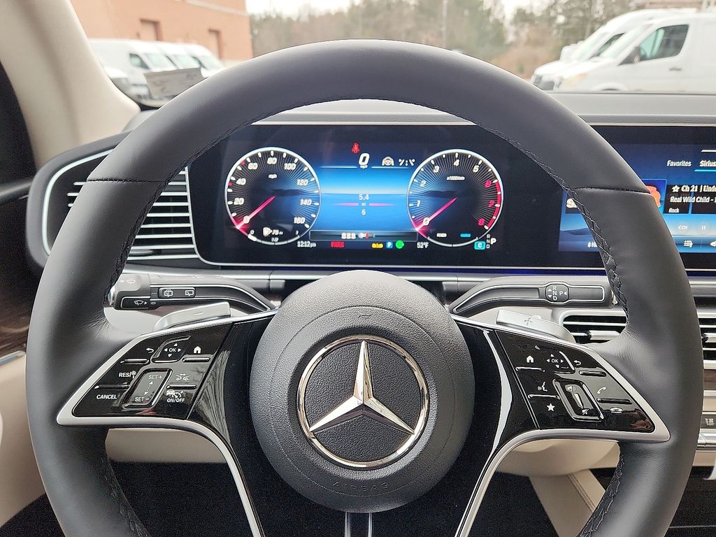 Thumbnail: 2026 Mercedes-Benz GLE - 13