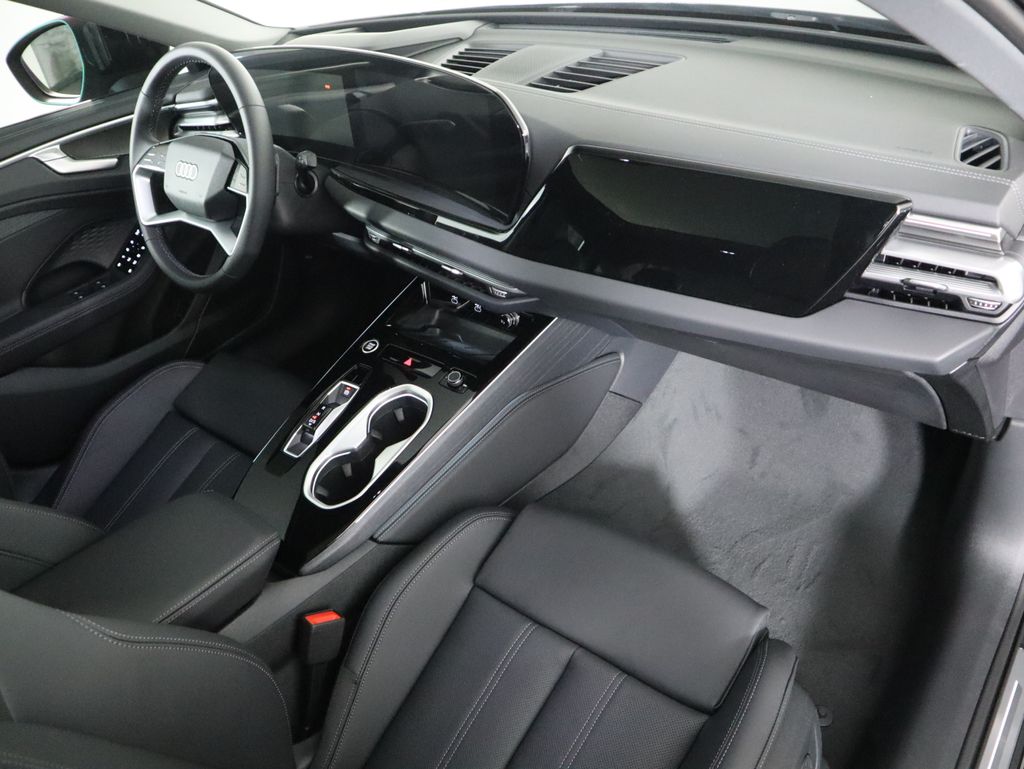 Thumbnail: 2026 Audi A6 - 18