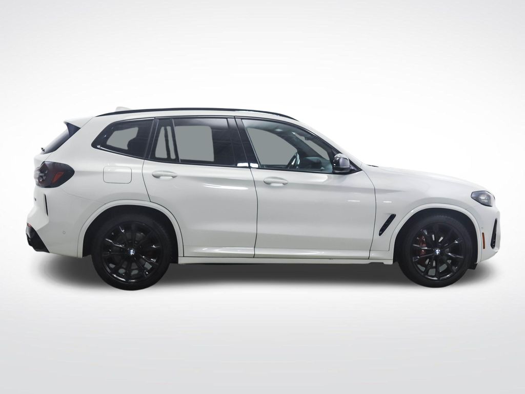 Thumbnail: 2022 BMW X3 - 6