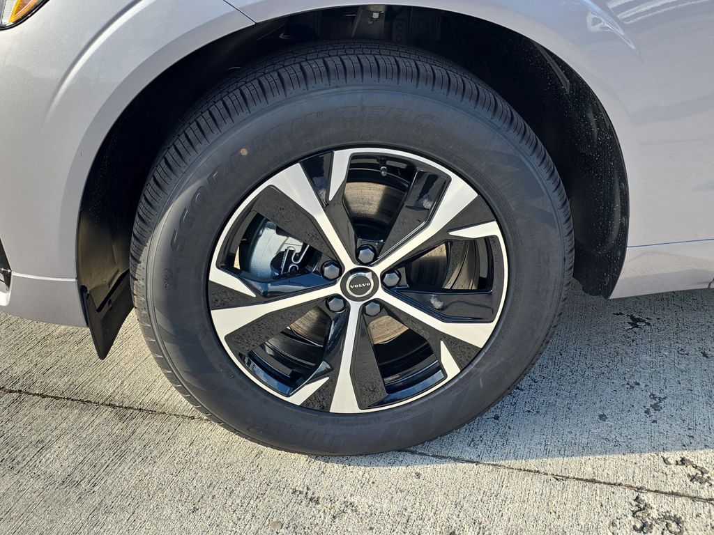 new 2026 Volvo XC60 car, priced at $49,095