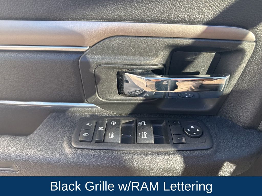 2024 Ram 1500 Classic Warlock Crew Cab 4x4 5'7" Box
