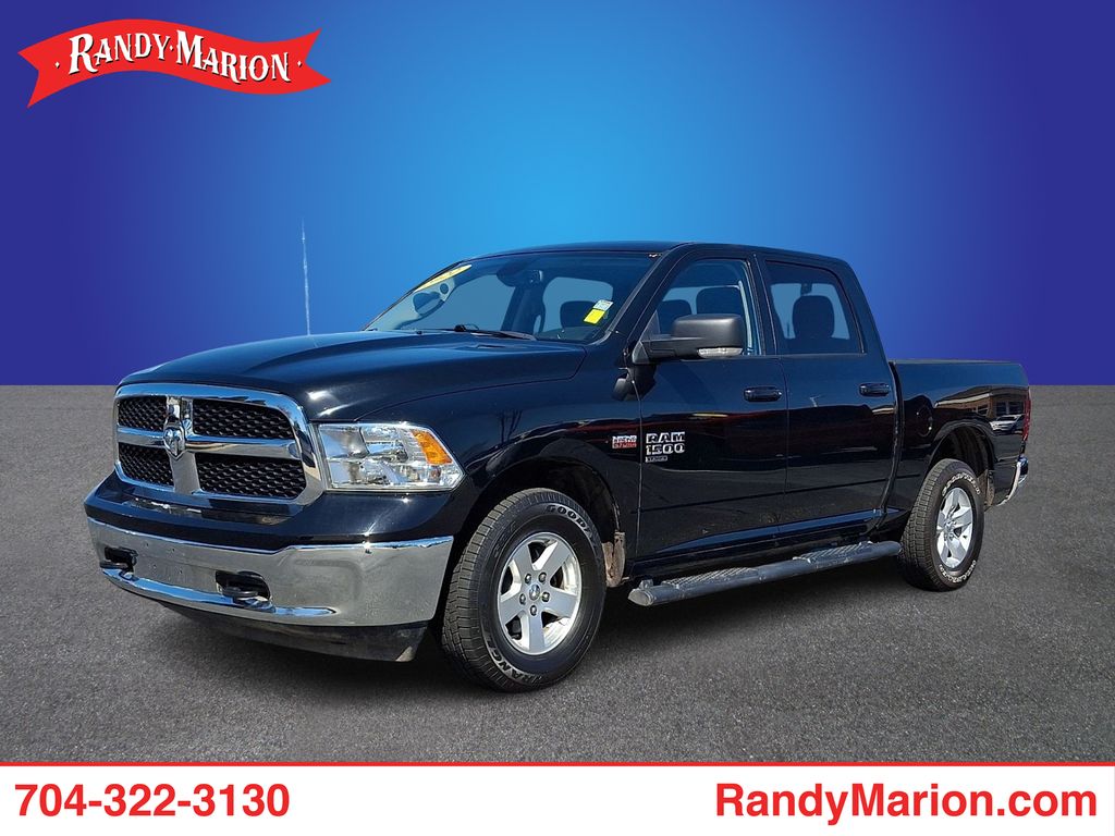 2022 RAM 1500 Classic SLT Crew Cab 4WD
