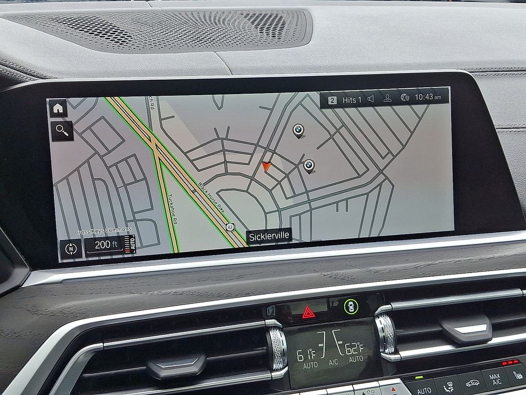 2022 BMW X7 xDrive40i 21