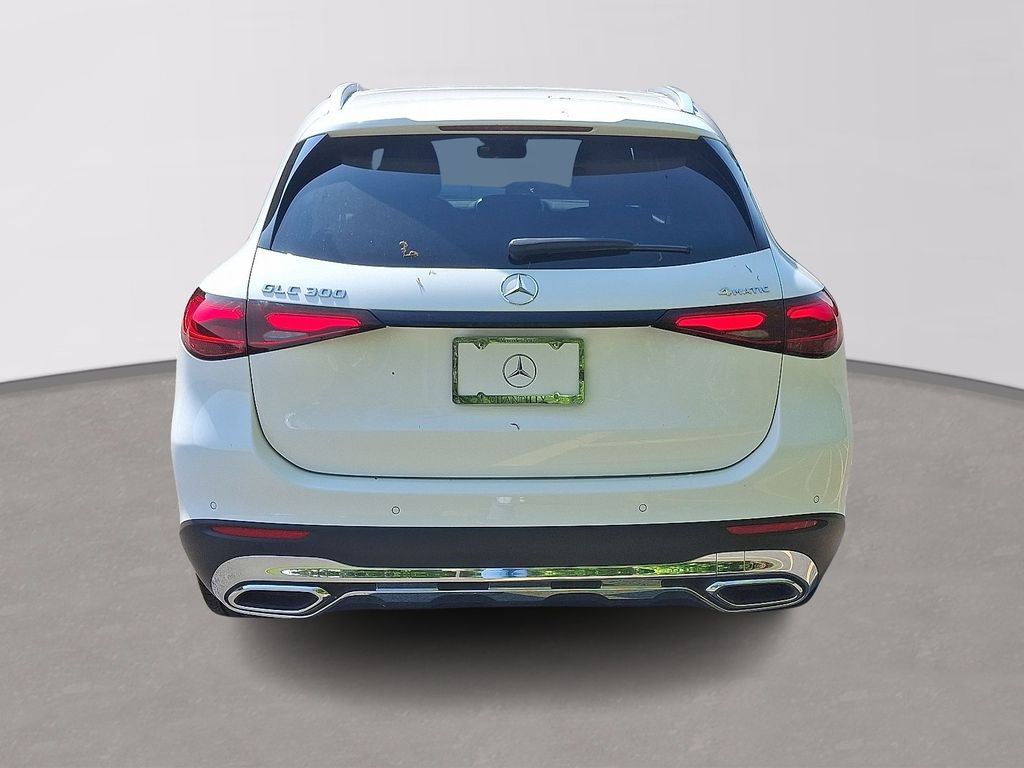 2024 Mercedes-Benz GLC 300 5