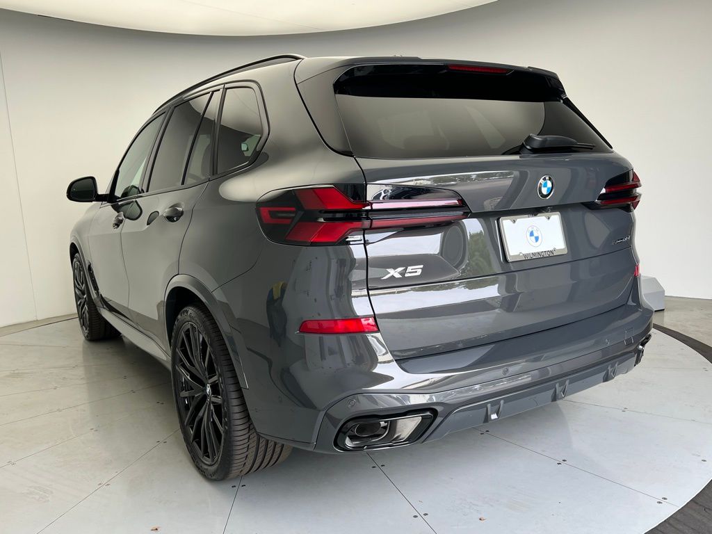 Thumbnail: 2026 BMW X5 - 4
