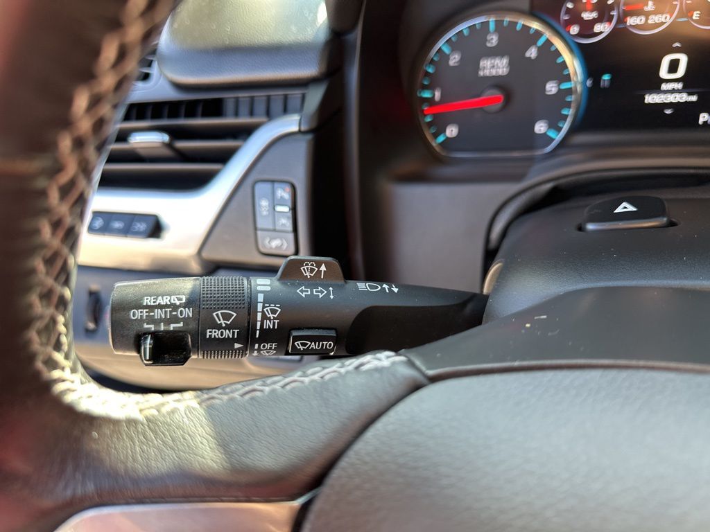 Used Car 2020 Chevrolet Suburban  Premier For Sale Under $40,000 In Austin, Texas