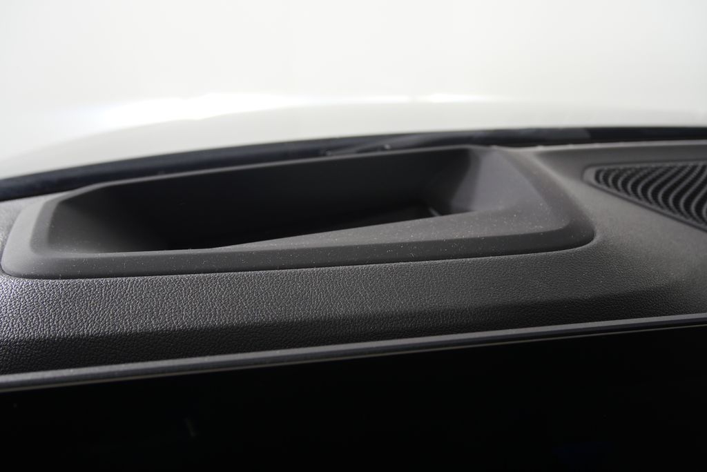 Thumbnail: 2024 BMW i4 - 21