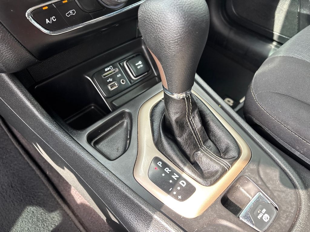 Used Car 2017 Jeep Cherokee  Latitude For Sale Under $15,000 In Austin, Texas