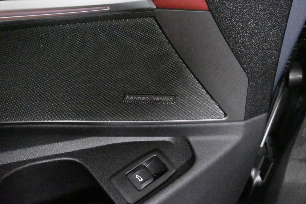 Thumbnail: 2026 BMW 3 Series - 31