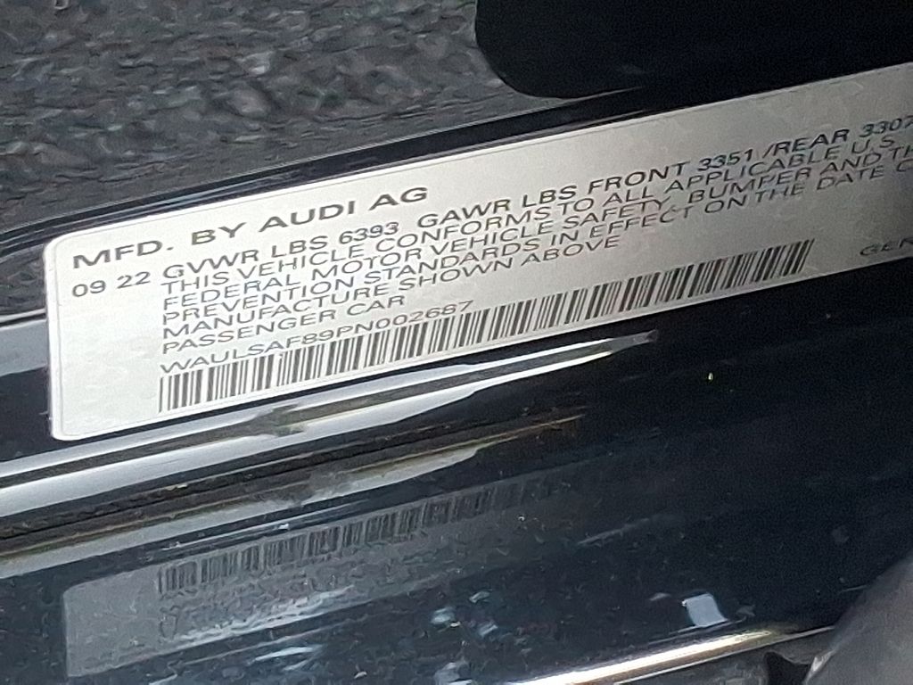 Thumbnail: 2023 Audi S8 - 29