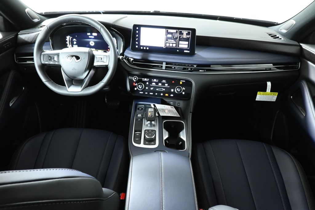 Thumbnail: 2026 INFINITI QX60 - 4