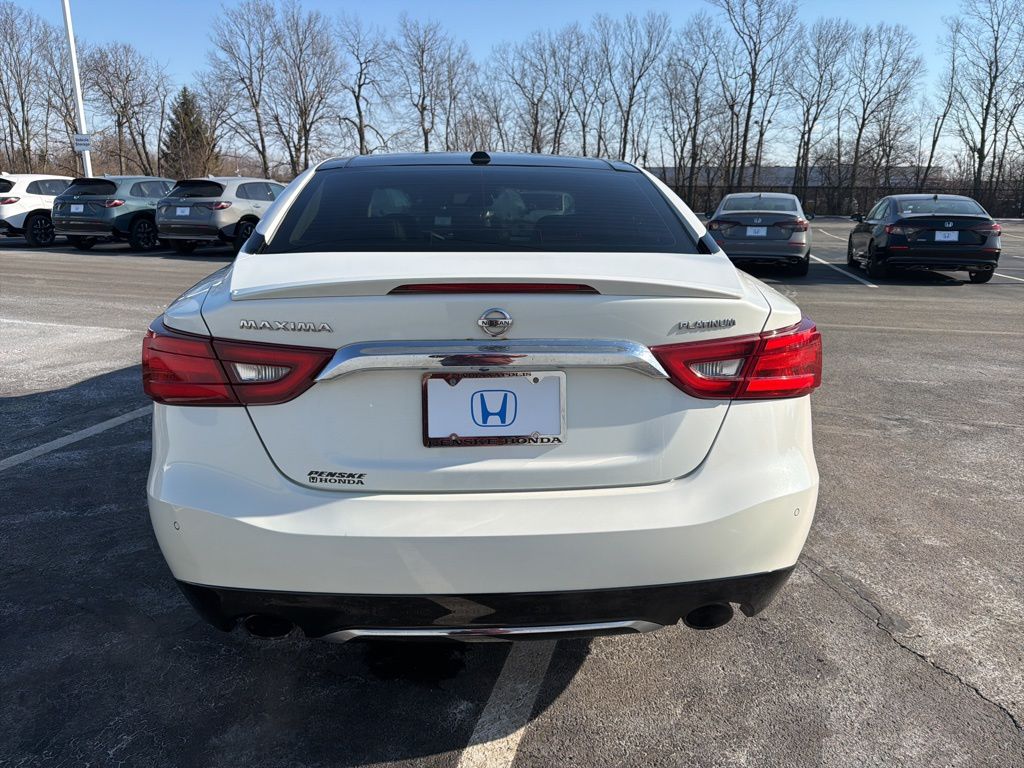 Thumbnail: 2017 Nissan Maxima - 4